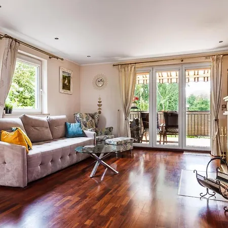 Lux - Sauna, Wanna Z Hydromasazem, Kominek - Tuz Przy Jeziorze Apartment