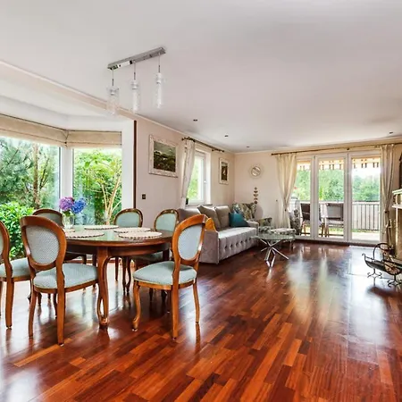 Apartment Lux - Sauna, Wanna Z Hydromasazem, Kominek - Tuz Przy Jeziorze *