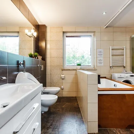 Lux - Sauna, Wanna Z Hydromasazem, Kominek - Tuz Przy Jeziorze Apartment