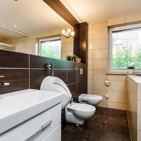 Lux - Sauna, Wanna Z Hydromasazem, Kominek - Tuz Przy Jeziorze * Kamień