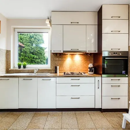 Lux - Sauna, Wanna Z Hydromasazem, Kominek - Tuz Przy Jeziorze Apartment *