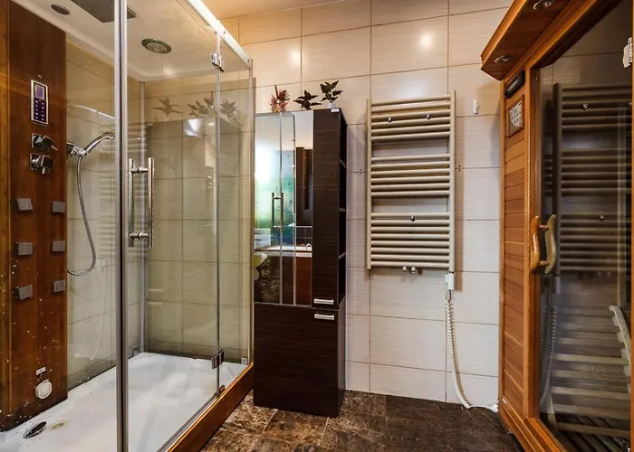 Lux - Sauna, Wanna Z Hydromasazem, Kominek - Tuz Przy Jeziorze * Kamień