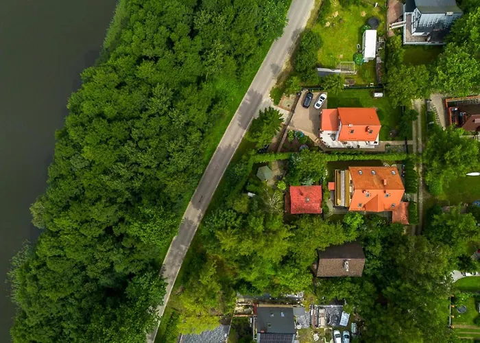 Lux - Sauna, Wanna Z Hydromasazem, Kominek - Tuz Przy Jeziorze Kamień